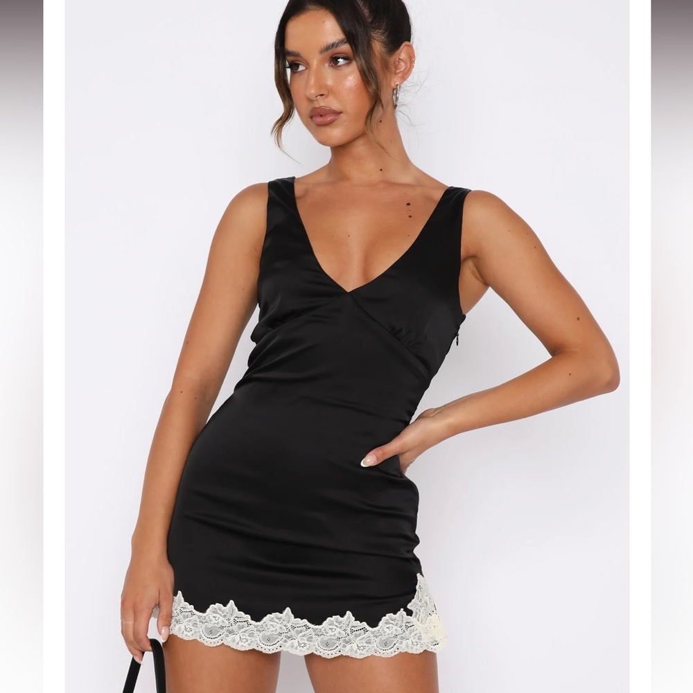 *NWT* Magic Love Mini Dress